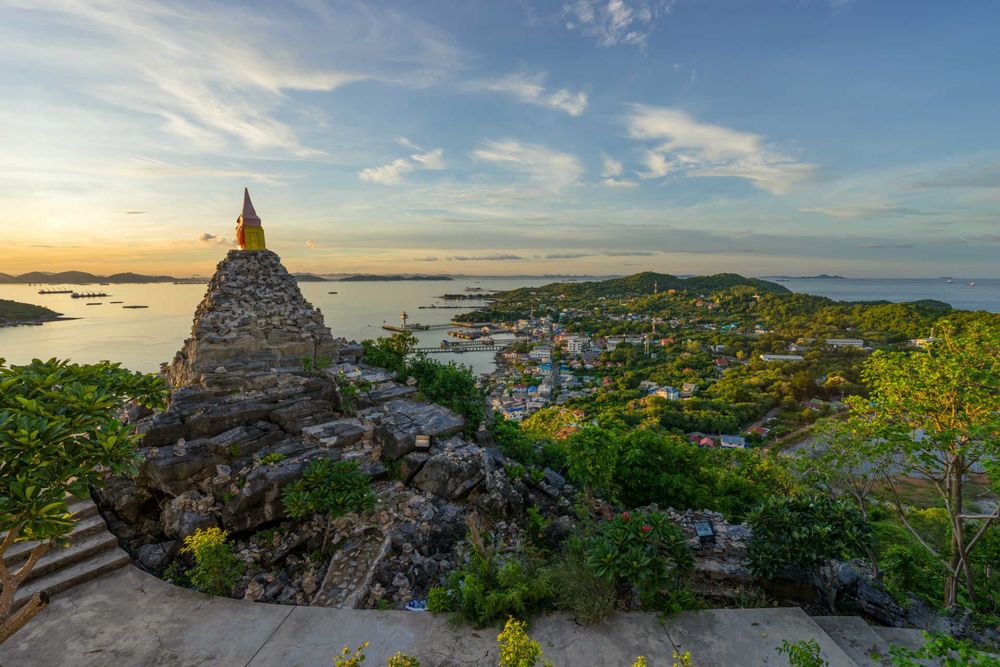 A temple set against the backdrop of the ocean in eastern Thailand.