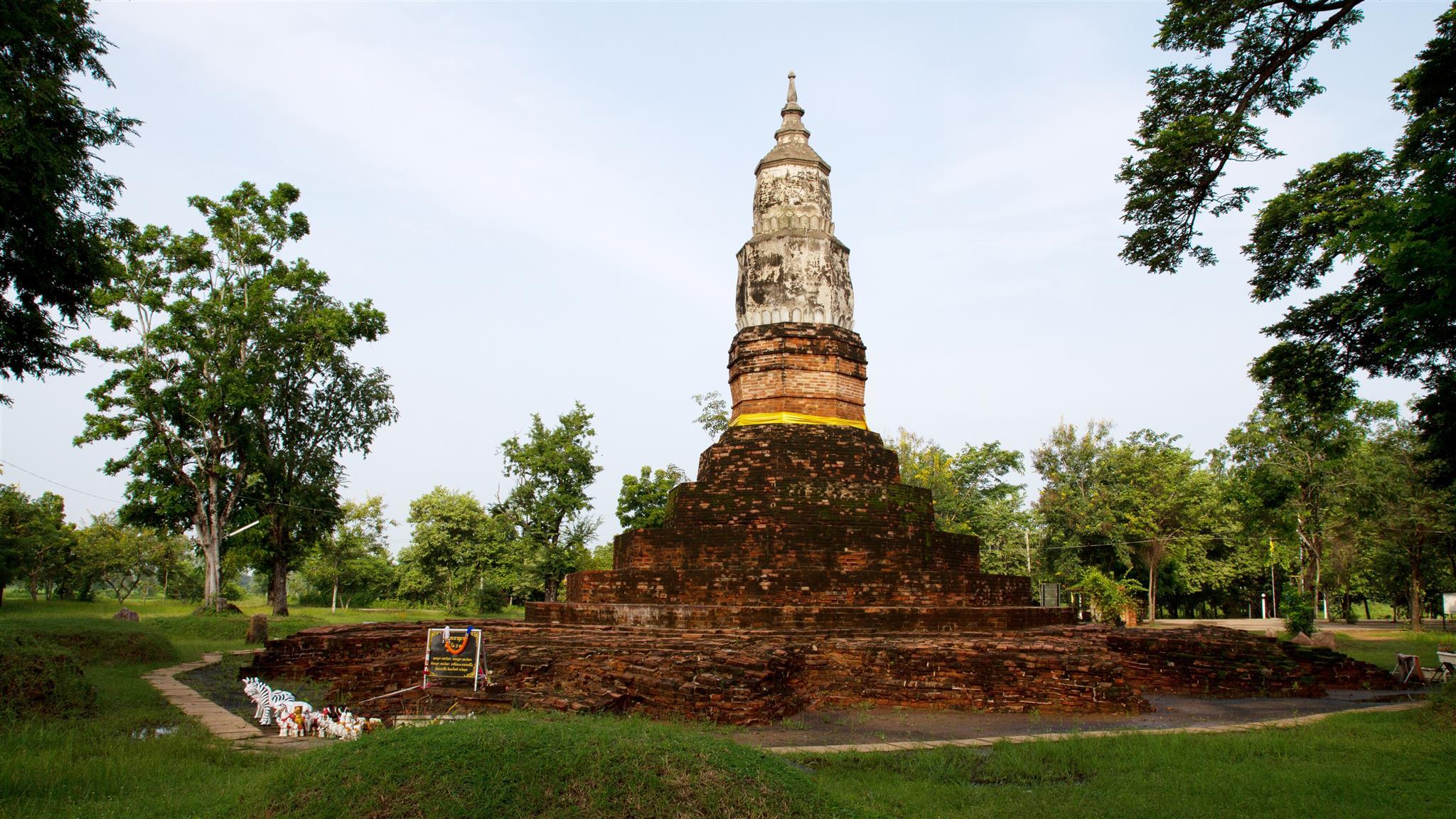Ancient Thai temple in kalasin, Thailand.