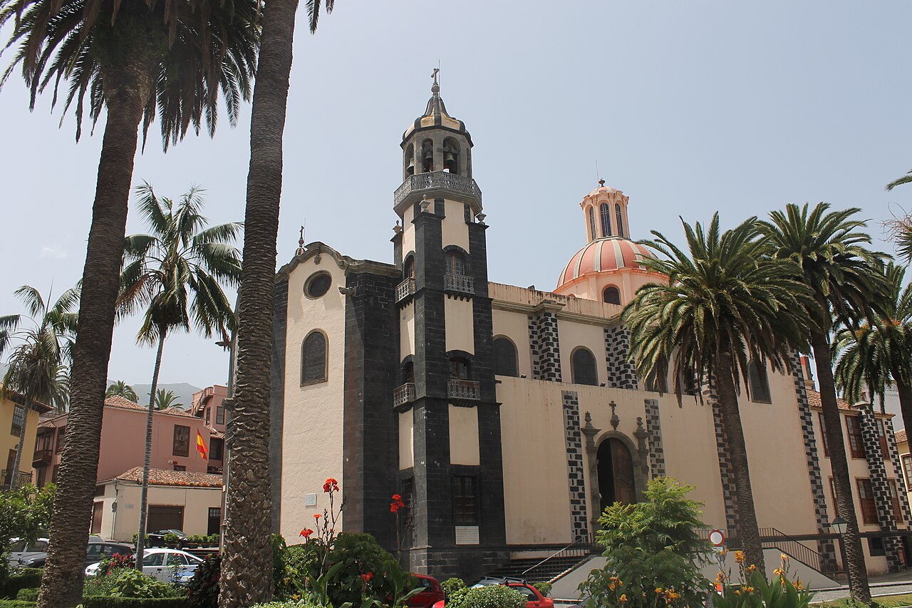  Iglesia de la Concepción in La Orotava